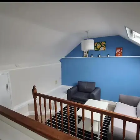Apartment Entire In 3